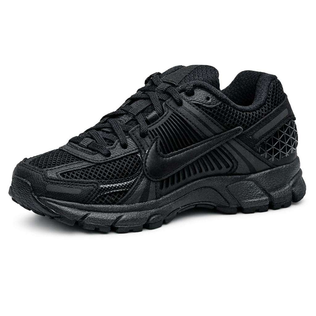 Nike Zoom Vomero 5 | Triple Black